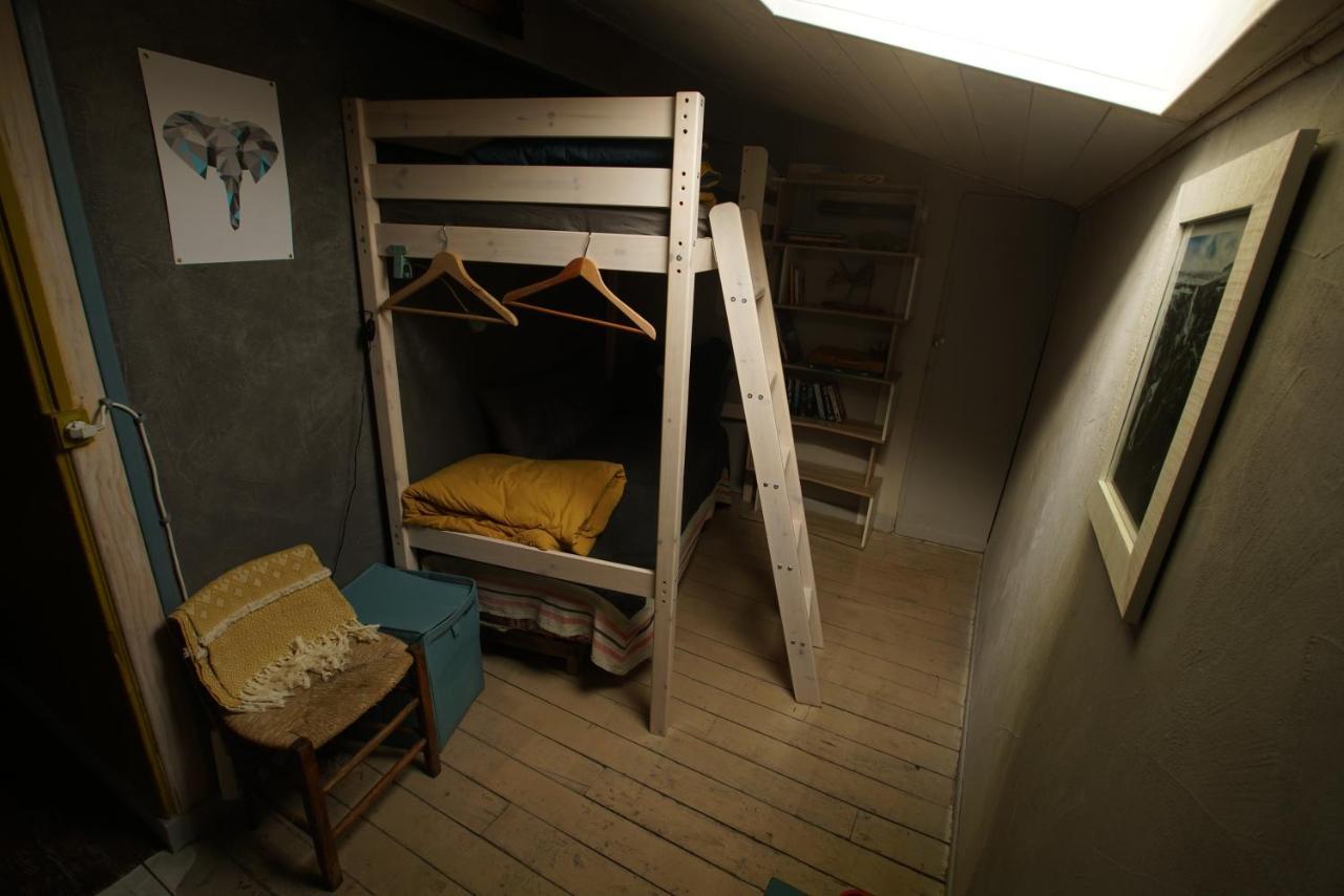 Le Refuge Ceretan, Grand Et Bel Appartement Mansarde En Plein Centre ภายนอก รูปภาพ